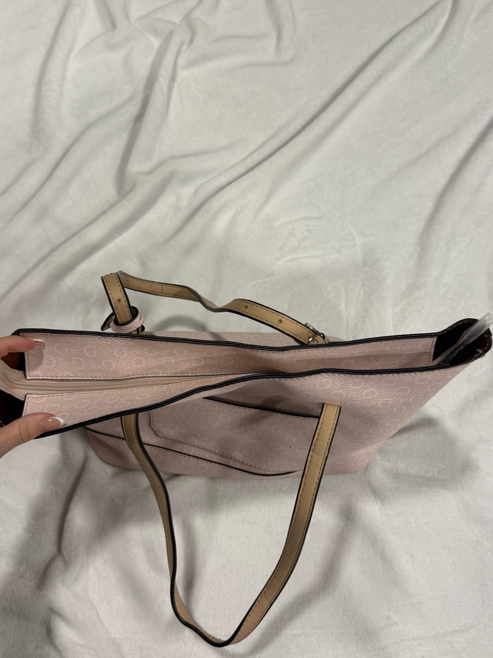 GUESS Pink Tote Bag with Tan Handles - Picture 2 of 9